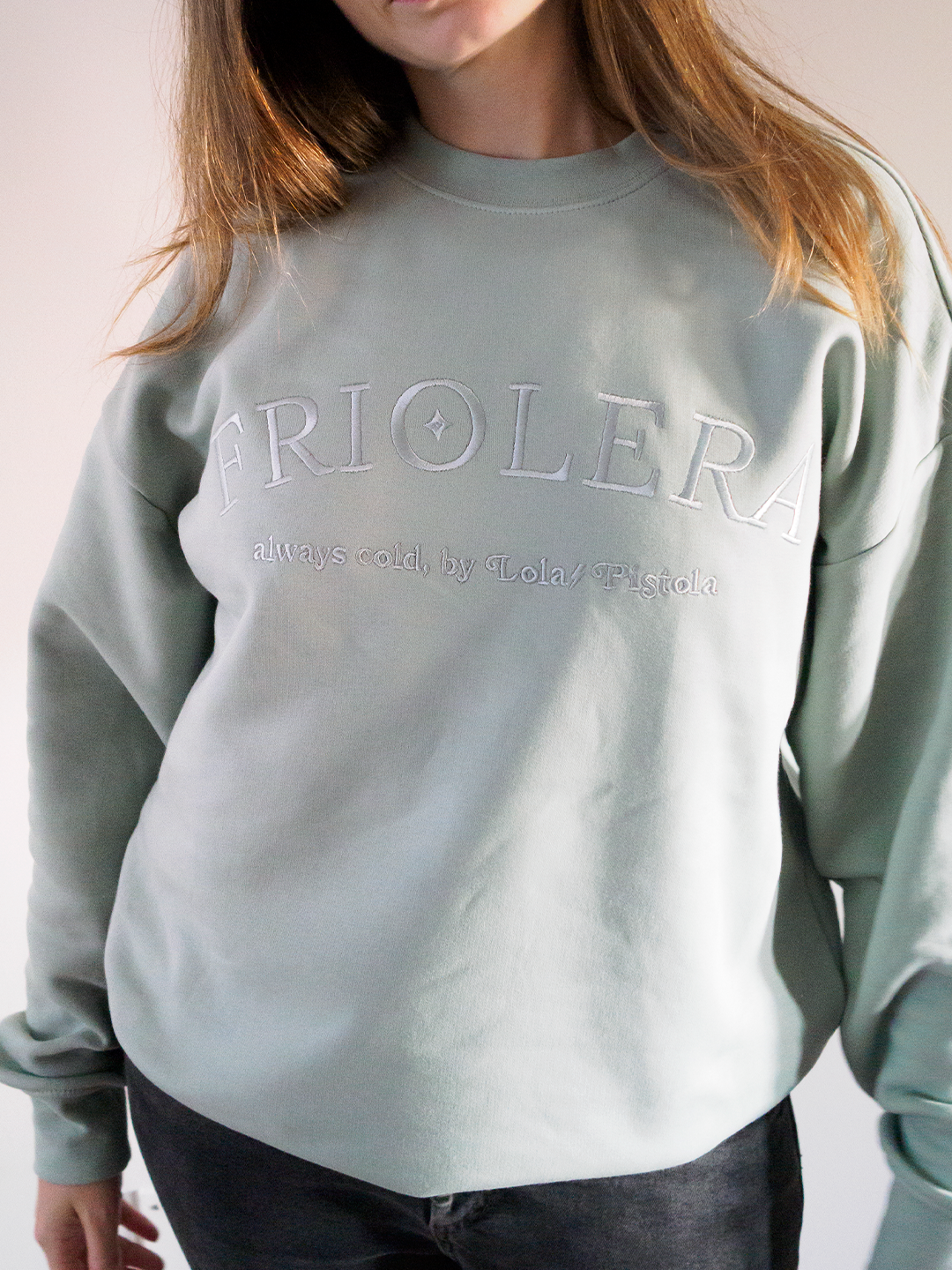 Lola Pistola 