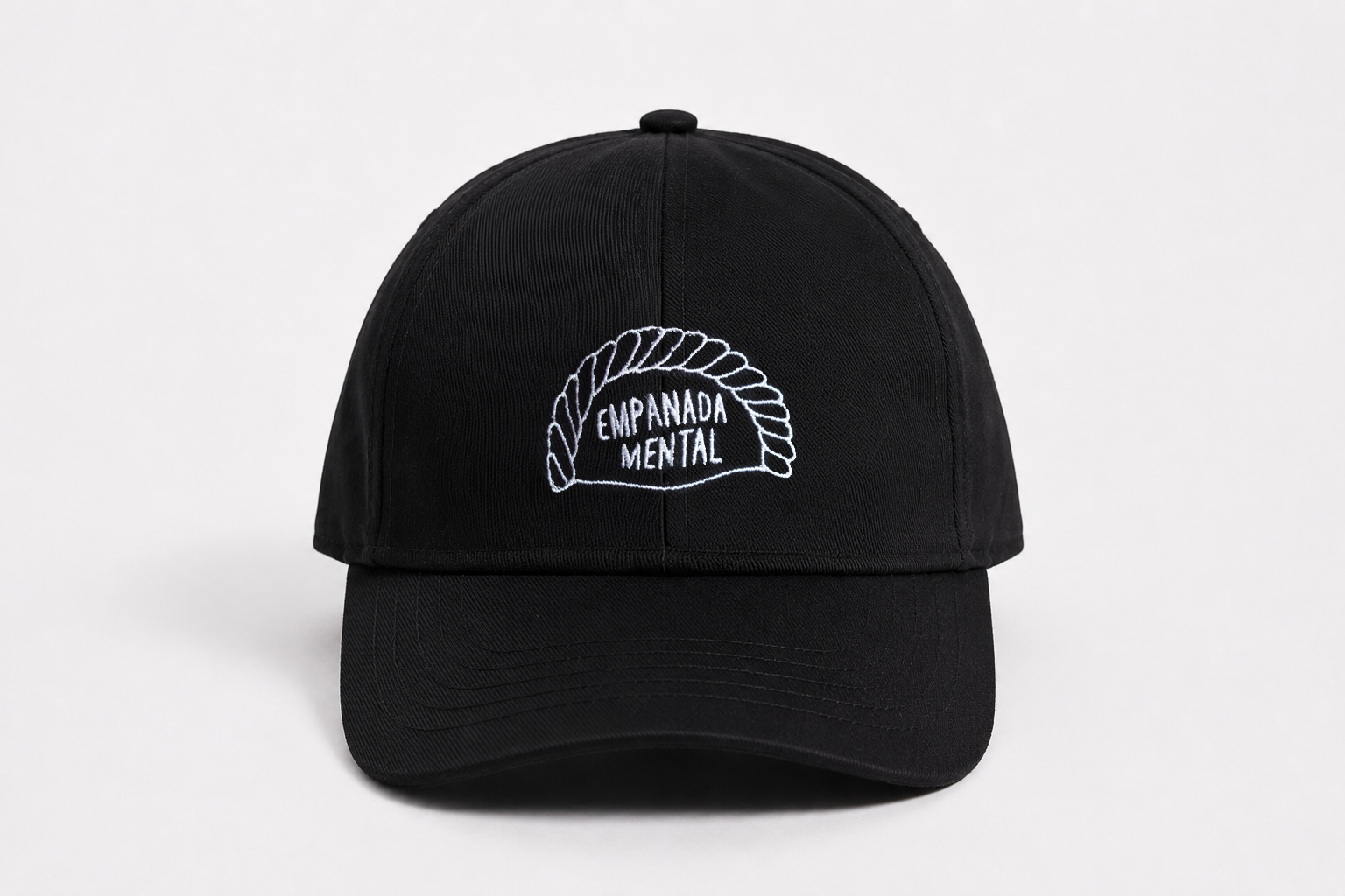 gorra empanada mental negra con bordado blanco